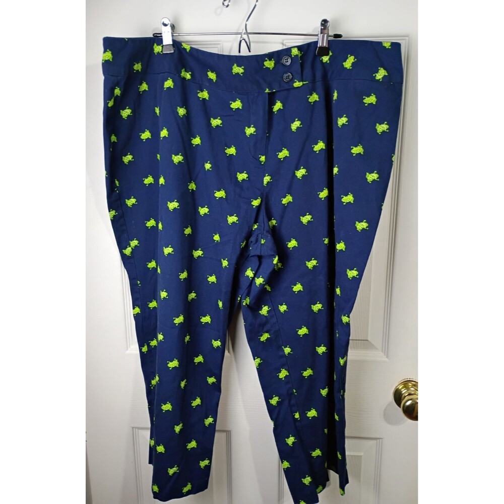 Envy Woman 22W Frog Novelty Navy Blue Flat Capri Pants Casual Comfort Norm Core